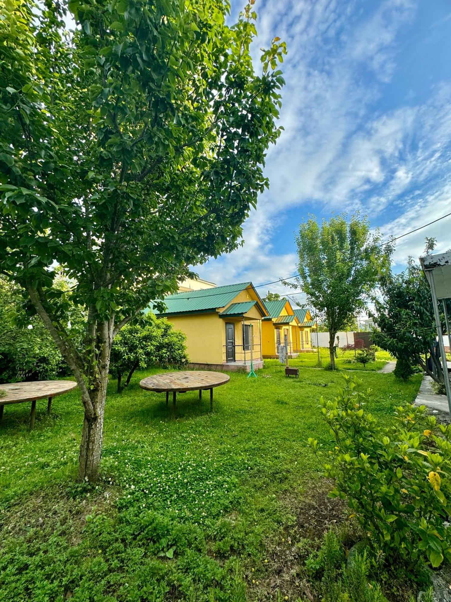 Senima'S Paradise Батуми Екстериор снимка